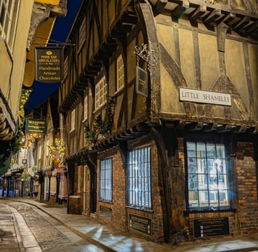 image of a very old street in york called tha shamblrs