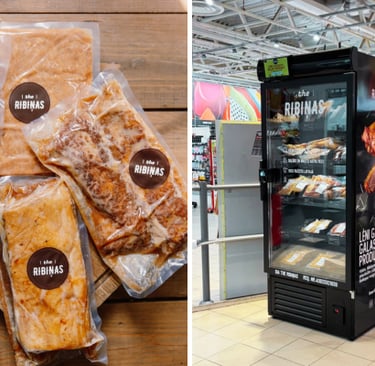 The Ribiņas pašapkalpošanās ledusskapis iepriekš pagatavotu produktu pārdošanai Rīgā