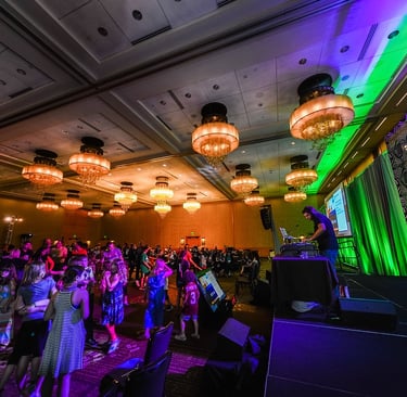 DJ Parent and student dance in Bellevue