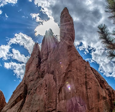 Photo of CO Garden of the Gods rocky peak