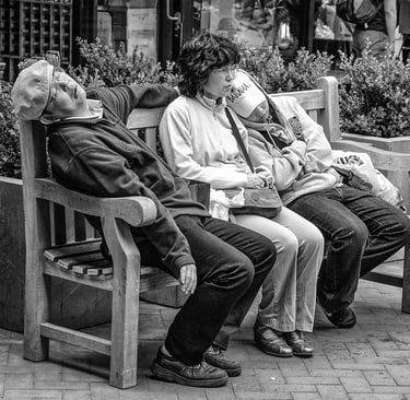 Photo of tourists worn out from a day in San Francisco