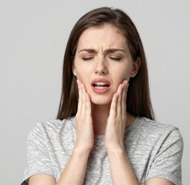 worm's-eye view photography of concrete building