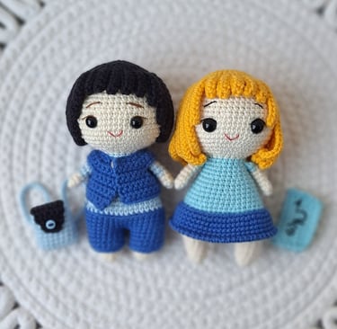 Rankų darbo, nerta vąšeliu lėlė, mokykla, rugsėjo pirmoji,, dovana