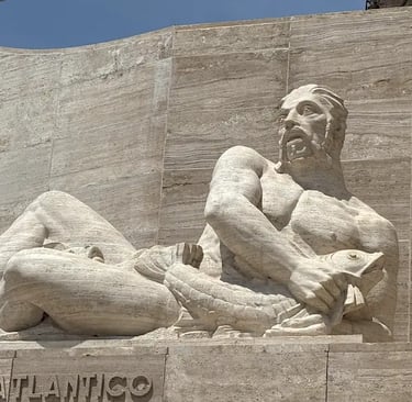 Escultura del Río Paraná en el Monumento a la Bandera restaurada por Almapiedra y protegida con Tecnan.
