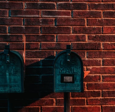 Example of personalized email subject lines using recipient names in marketing campaigns