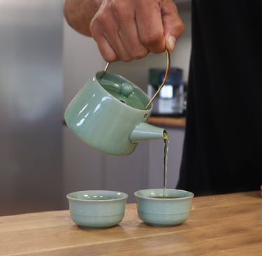 set ceainic si cani ceramica