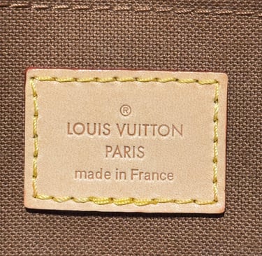 designer laukun ompelujälki