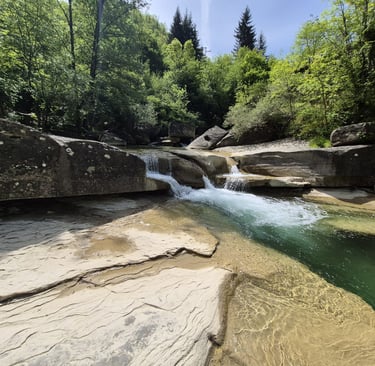 Les trois lacs - Bagno-di-romagna - Italie - Camping-car