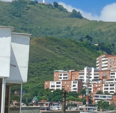 imagen desde la calle 5 al cerro de cristo rey