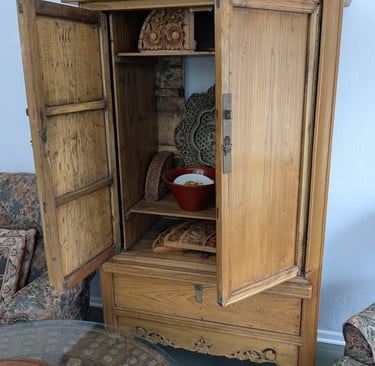 Antique cabinet
