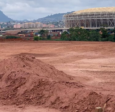 terrain stratégique à Yaoundé