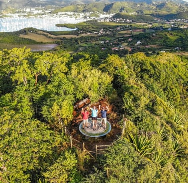 Randonnée vue panoramique depuis le Morne Crève-Cœur en Martinique