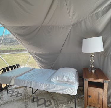 dome 3 inside - twin bed