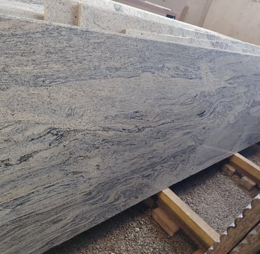 Polished white and grey marble granite slabs with wavy veins for luxury kitchen countertops.