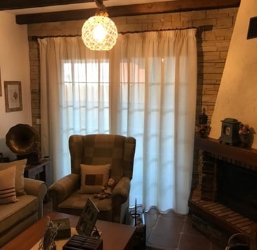 Fabricación visillo blanco para estancia rústica. Tenerife.