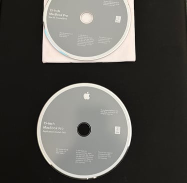 17" Macbook Pro Original Apple Install Media 10.5 Leopard