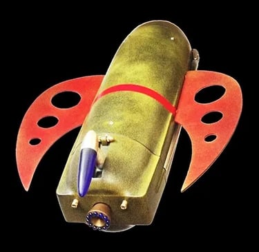 Assemblage spaceship sculpture named Commander by artist Tal Avitzur, image 1.