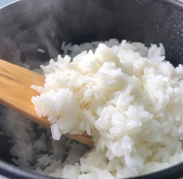 panela de arroz empapado