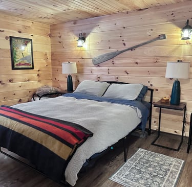 Witt’s bedroom with queen bed