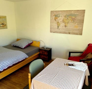 Ruhiges Gartenzimmer in Reutlingen zur kurzen Übernachtung