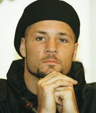 Iceman John Scully boxing donates to boxers in need