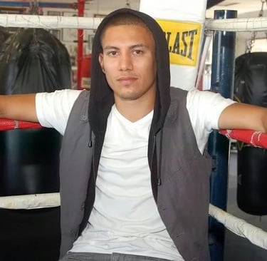 El Gato Jose Roman Garden Grove Pelos Garcia