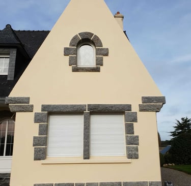 Maison entièrement rénovée avec une peinture minérale résistante aux intempéries