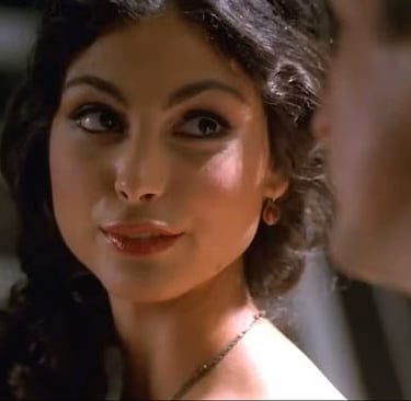 cena do filme Firefly: O Papel que Mudou Tudo