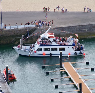 embarque al faro del caballo desde Laredo