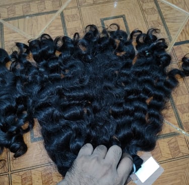 Single Drawn Curly Bundles made from 100% Raw Human Hair with natural curls and single donor texture