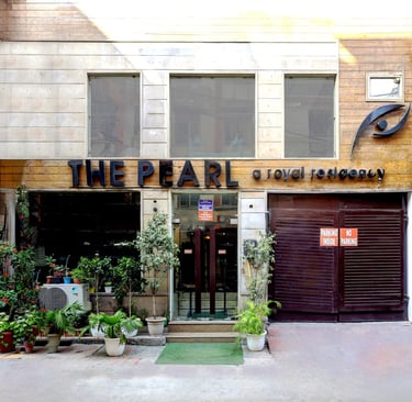 Hotel THE PEARL - A Royal Residency, Karol Bagh, New Delhi