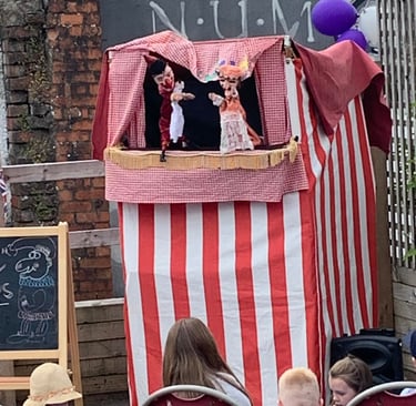  Cardiff Swansea south Wales Traditional Punch and Judy puppet show