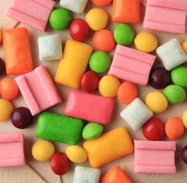 Variedad de chicles con y sin relleno