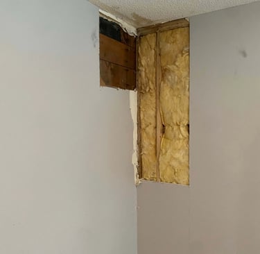 popcorn ceiling water stain