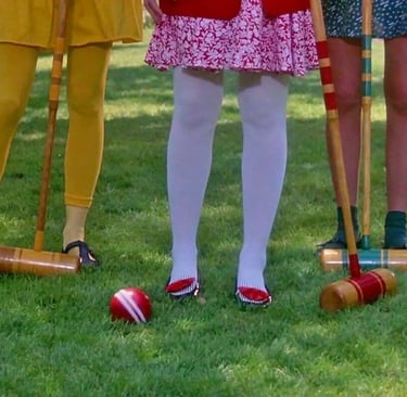 a picture of 3 women legs in stockings