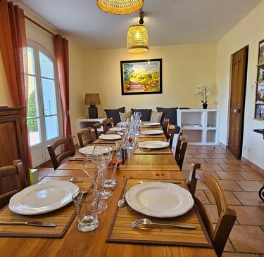 salle à manger des chambres d'hôtes la ramade à tulette dans la drôme