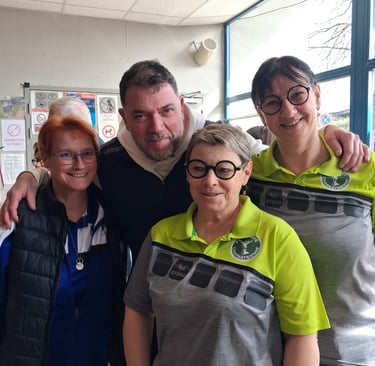 Angélique DUMONT, Karine HOERNER, Grégory CORSIN et Isabelle JANAUD