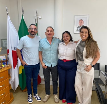 Visita técnica em Prefeitura Municipal de Martinho Campos. Prefeito Wilson