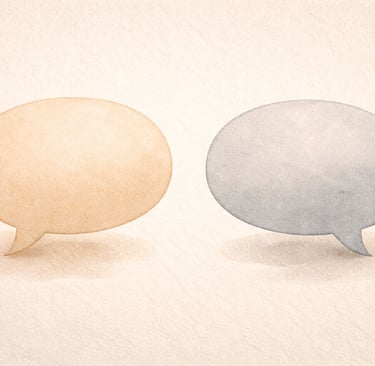 Ilustración minimal de bocadillos de diálogo para acompañar frases cortas y límites en conversaciones navideñas.