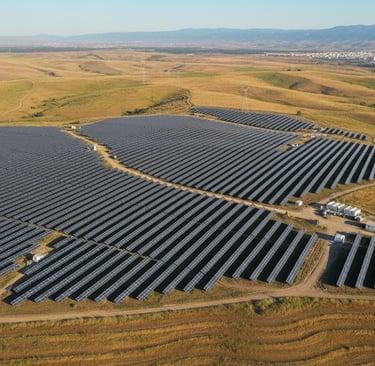 Arazi kurulumlu güneş enerjisi santrali projesi.