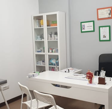Una sala dello studio medico che il Dott. Porro usa per visite mediche di otorinolaringoiatria