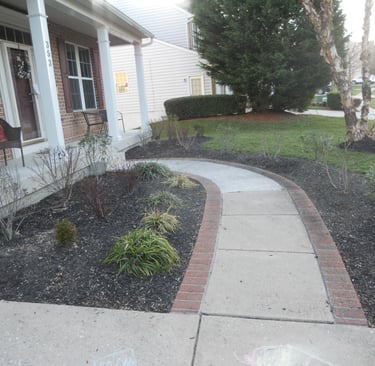 "Before" Photo of a T&L Mulch Project