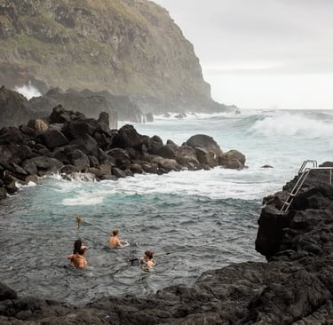 Ponta da Ferraria Hot Springs
