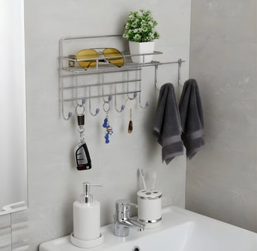 a self with key holder demonstrated