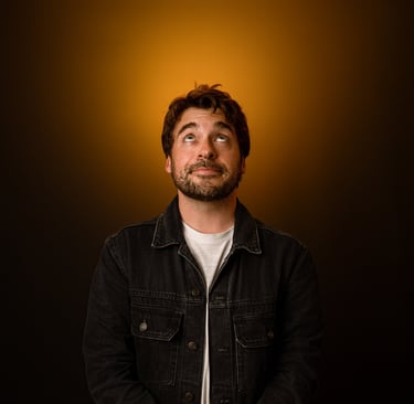 Aurélien Cailloce animateur speaker professionnel journaliste média internet france paris