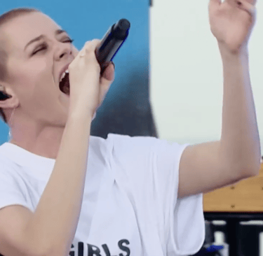 Taya singing Oceans Hillsong United in Israel