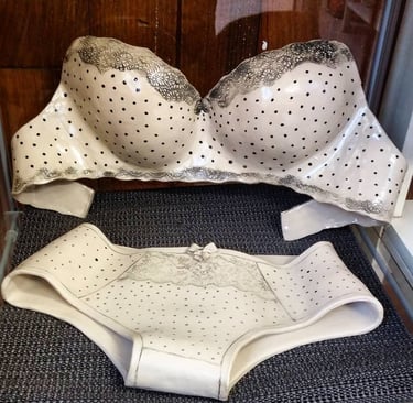 lingerie sculpture céramique poterie Bordeaux