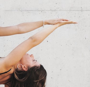Taller de Navakaraṇa Vinyāsa