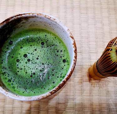 matcha ceremonine, japoniska matcha, japoniska arbata, japoniski indai