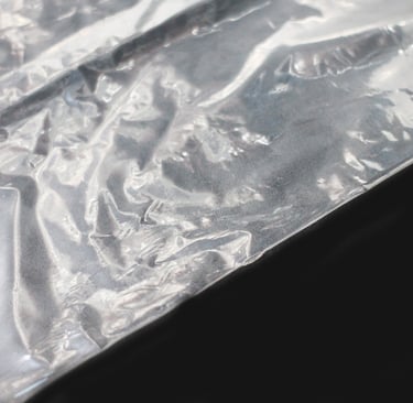 Detalhe do plástico da bobina para açougue